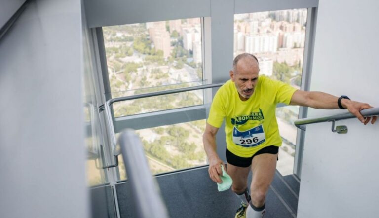 Behaal een van de beperkte plaatsen voor de Barcelona Verticale Race