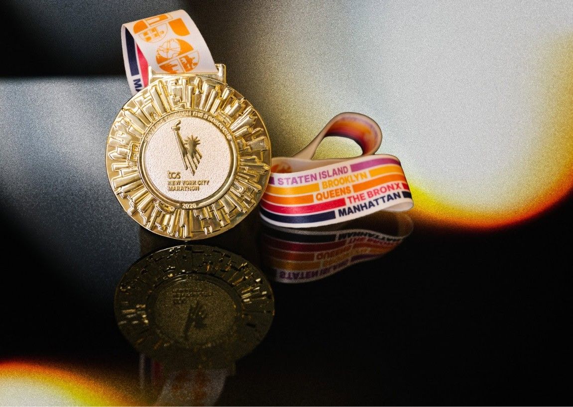 De spectaculaire medaille die wacht op de finishers van de New York Marathon 2026