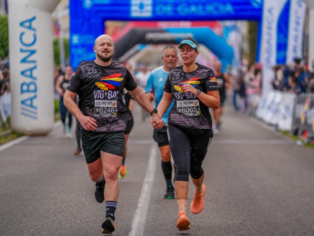 Inschrijven nu voor VIG-BAY 2027, de grote halve marathon van Galicië